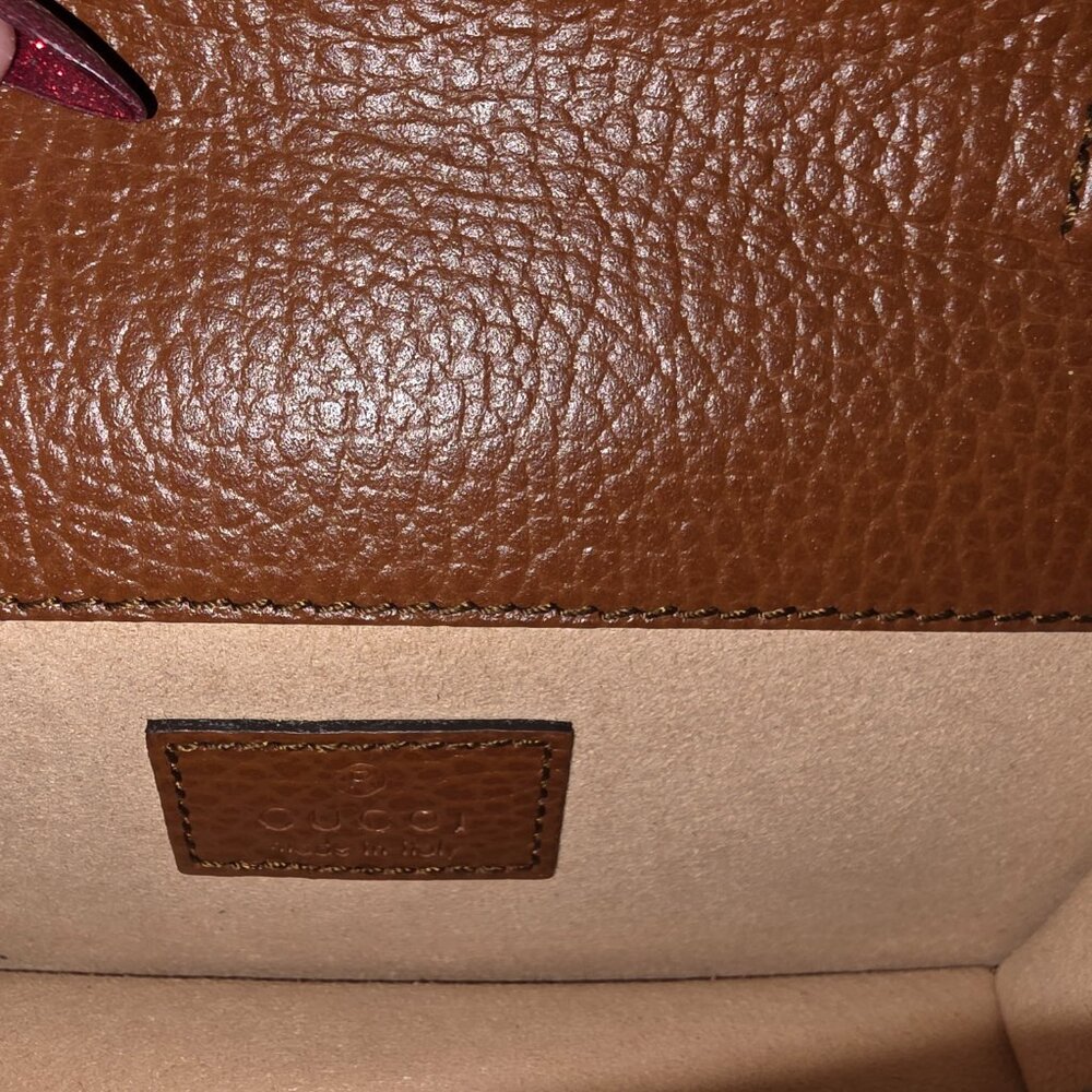 Gucci Cross Body Clutch - Picture 6 of 10